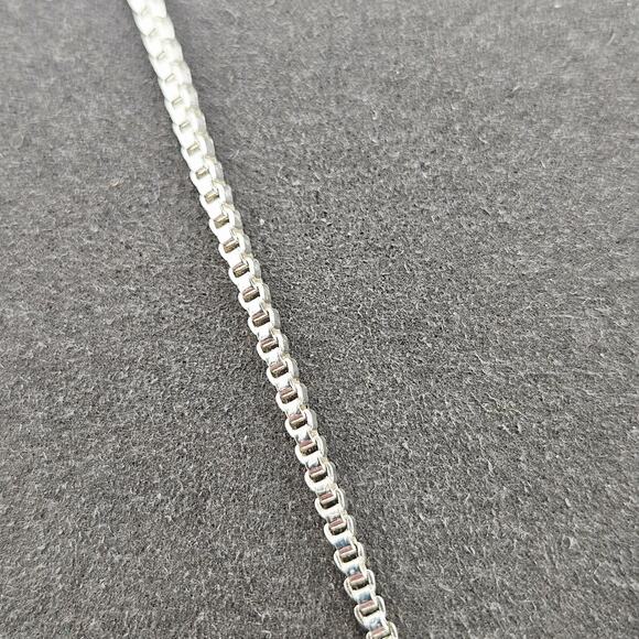 Mother Of Pearl Abalone Shell Butterfly Pendant Charm Necklace Silver Chain - Picture 3 of 6